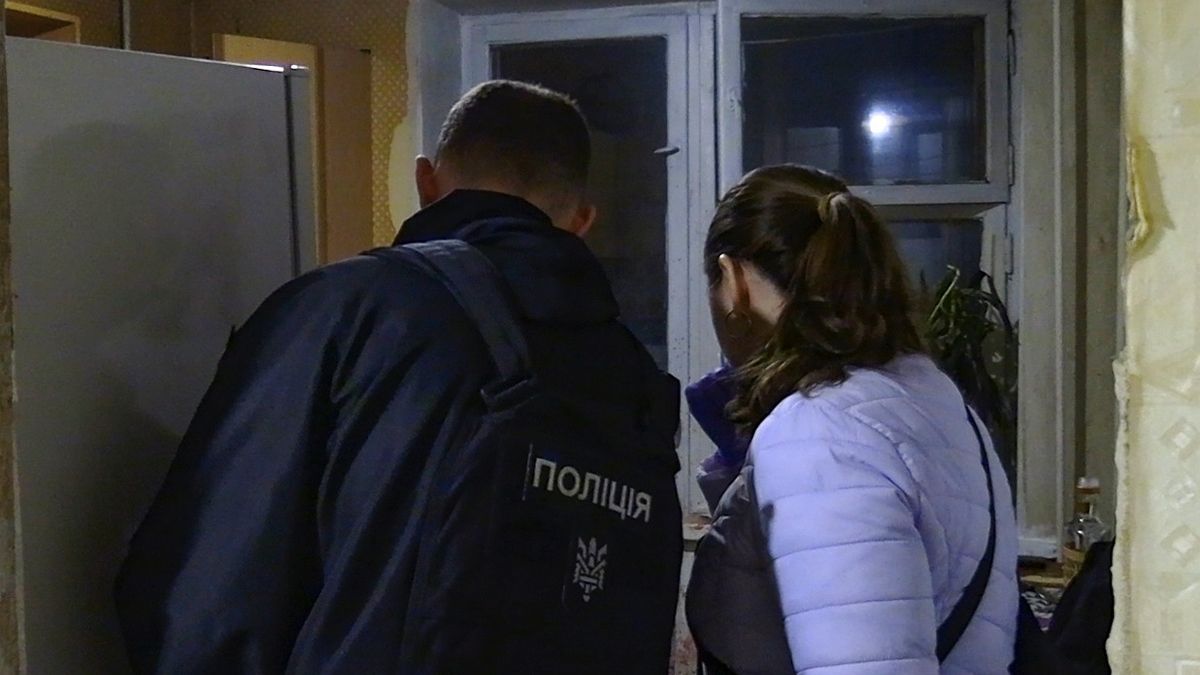 Двоє прикарпатців каструлею та ножем вбили 29–річного мешканця Київщини. Їм загрожує довічне ув'язнення 3