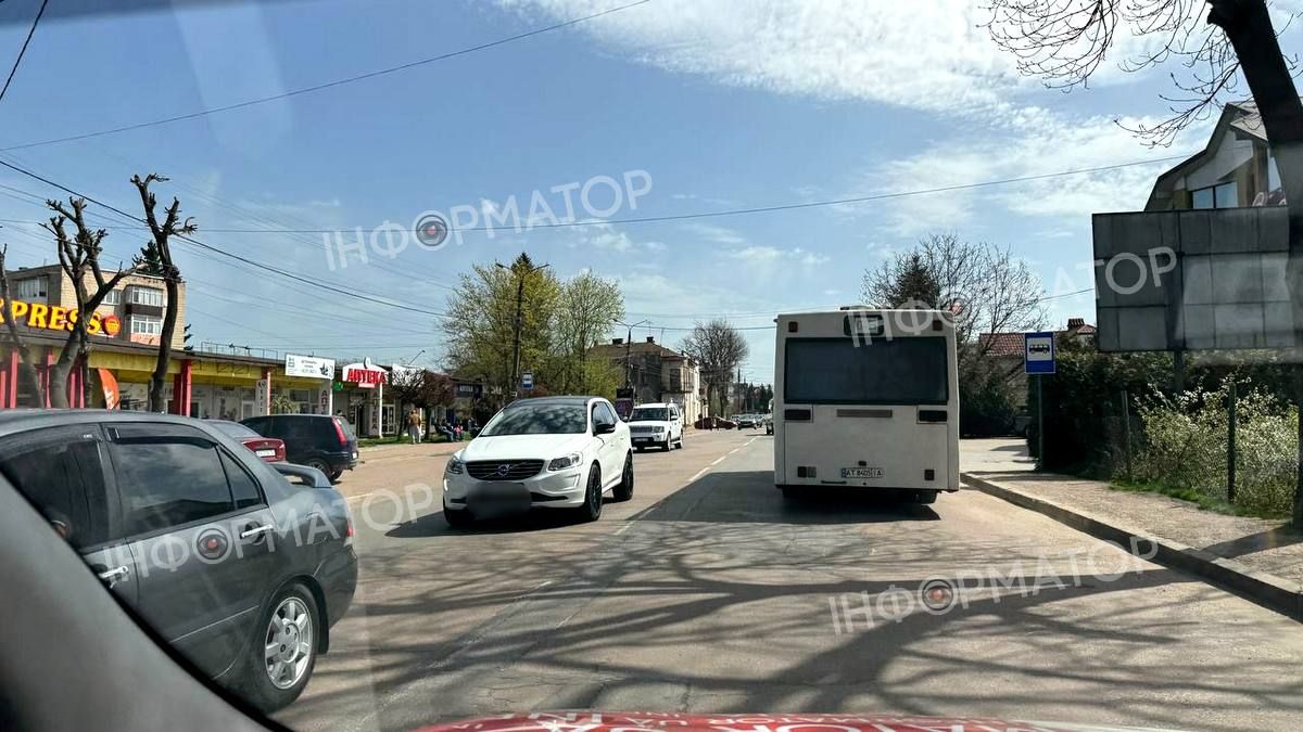Затори у Коломиї 18 квітня