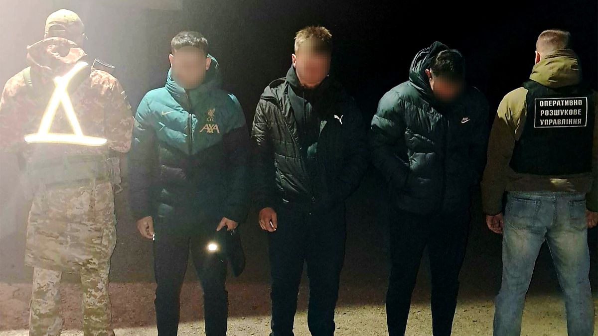 Запевняли, що їдуть «до дівчат на Паску»: двоє чоловіків хотіли незаконно перетнути кордон