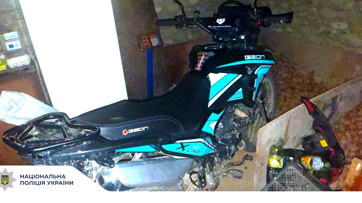 У Печеніжині керманич мотоцикла наїхав на 4-річну дитину, яка раптово вибігла на дорогу 1