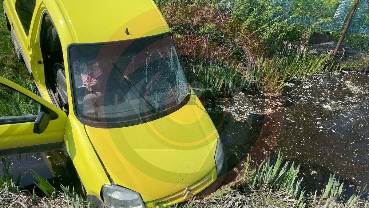 На Прикарпатті в ДТП потрапив священник, який їхав на службу 1