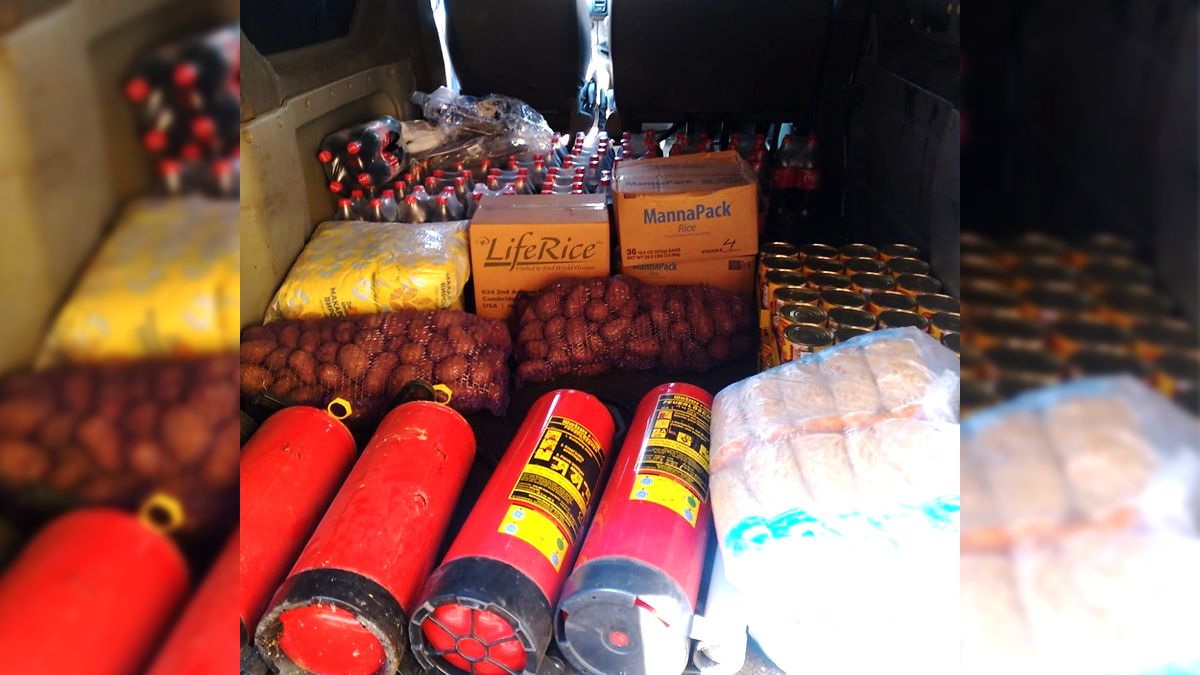 Яремчанська громада передала позашляховик військовим 1