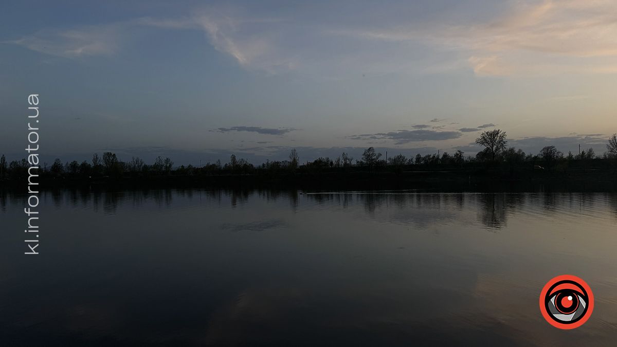У світлі ліхтарів та ароматі весни: фоторепортаж вечірньої Коломиї 8