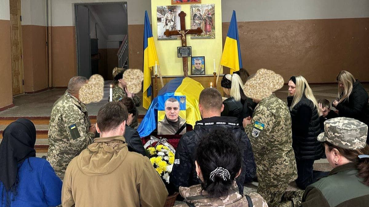 У Делятині "на щиті" зустріли Героя Володимира Пасічника