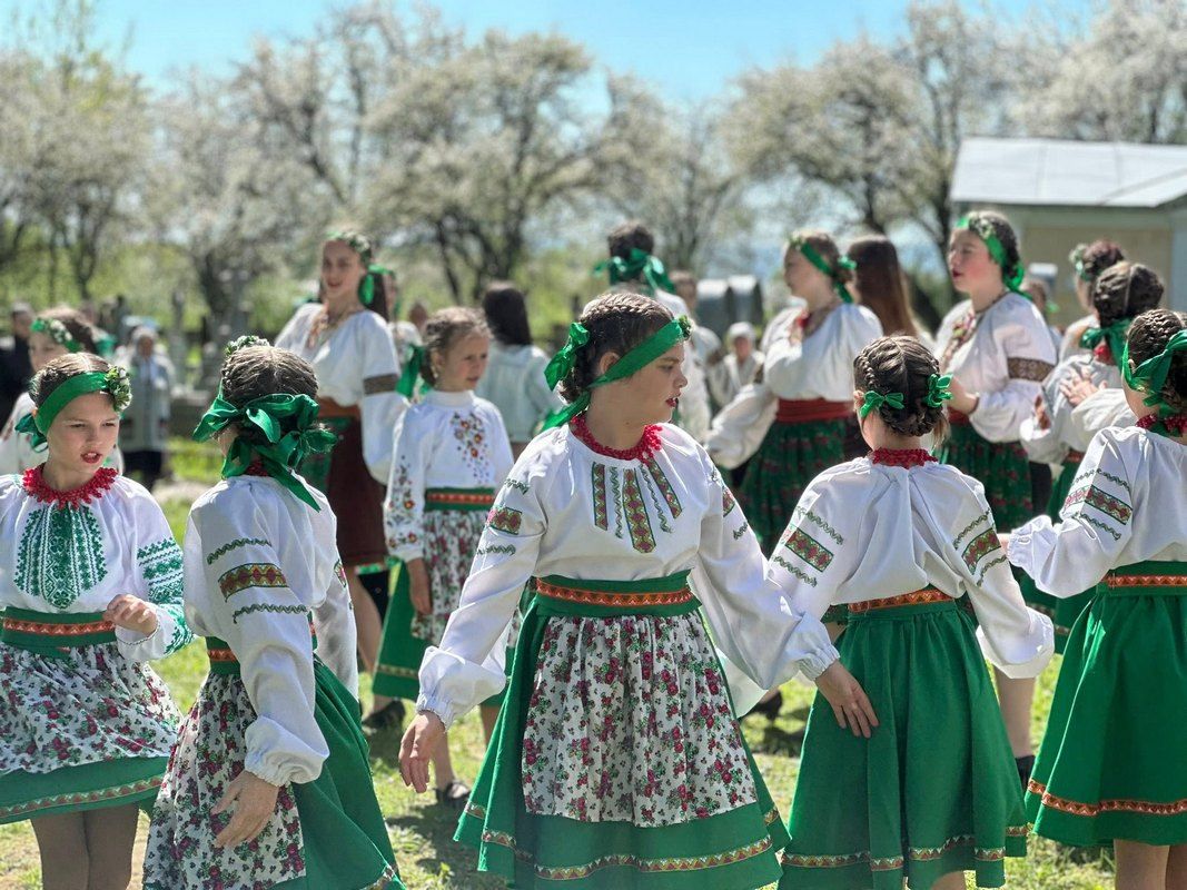 Як на Коломийщині водили Великодні гаївки 5