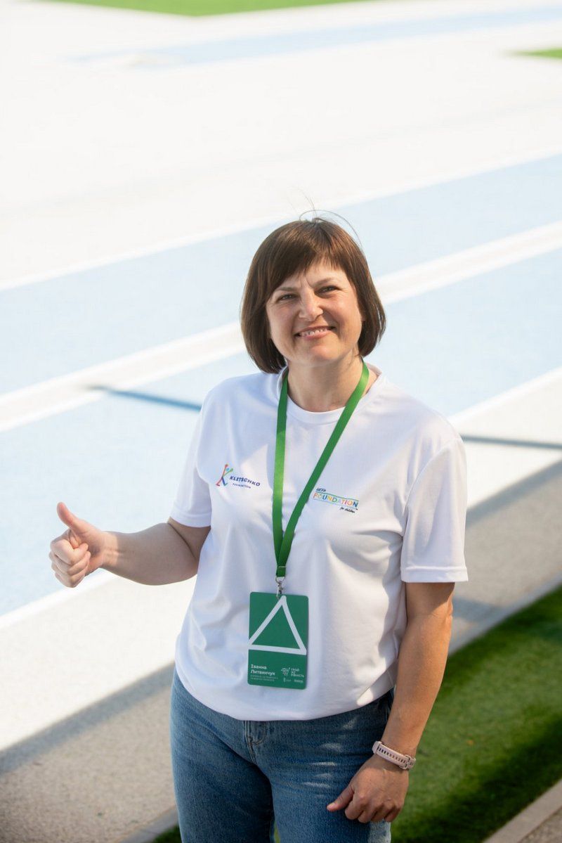 Вчителька з Корнича виграла спортивний інвентар для школи від Klitschko Foundation 2