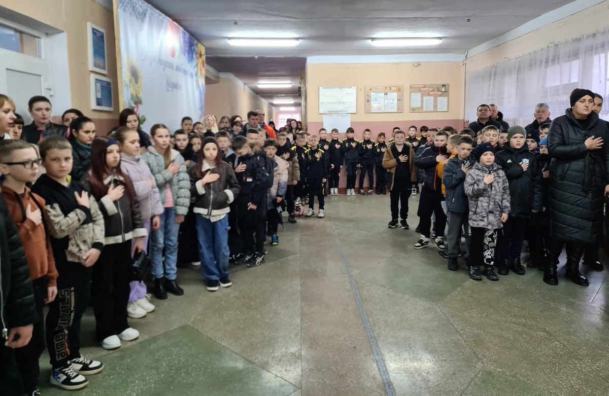 У селі на Снятинщині провели футбольний турнір в пам'ять про полеглих Героїв 1