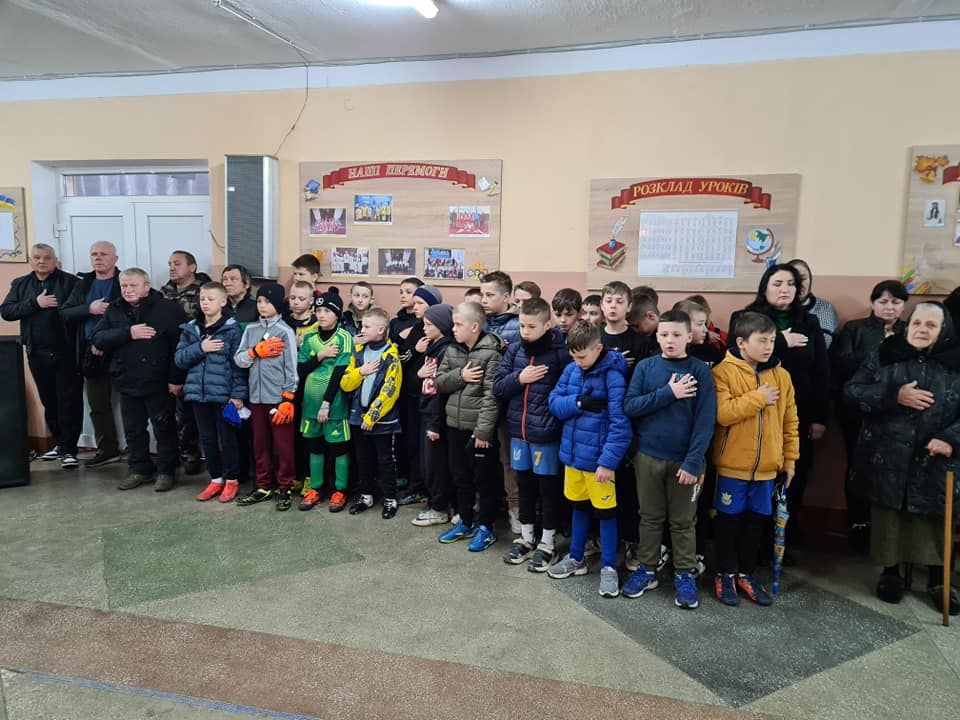 У селі на Снятинщині провели футбольний турнір в пам'ять про полеглих Героїв 2