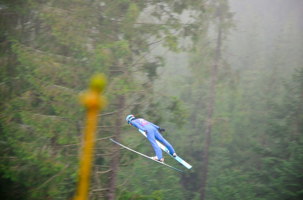 У Ворохті пройшов чемпіонат України зі стрибків на лижах з трампліна 5