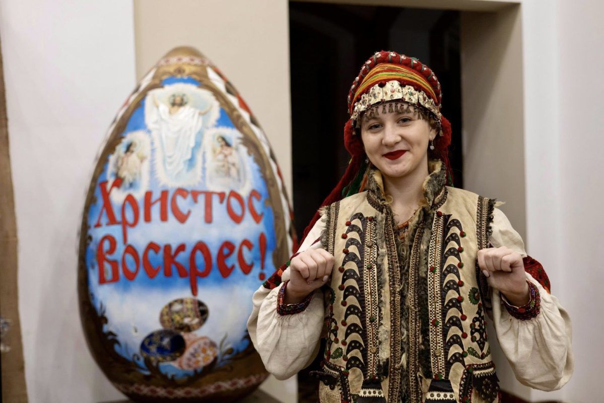 У Коломиї розпочався фольклорний фестиваль "Писанка" 12