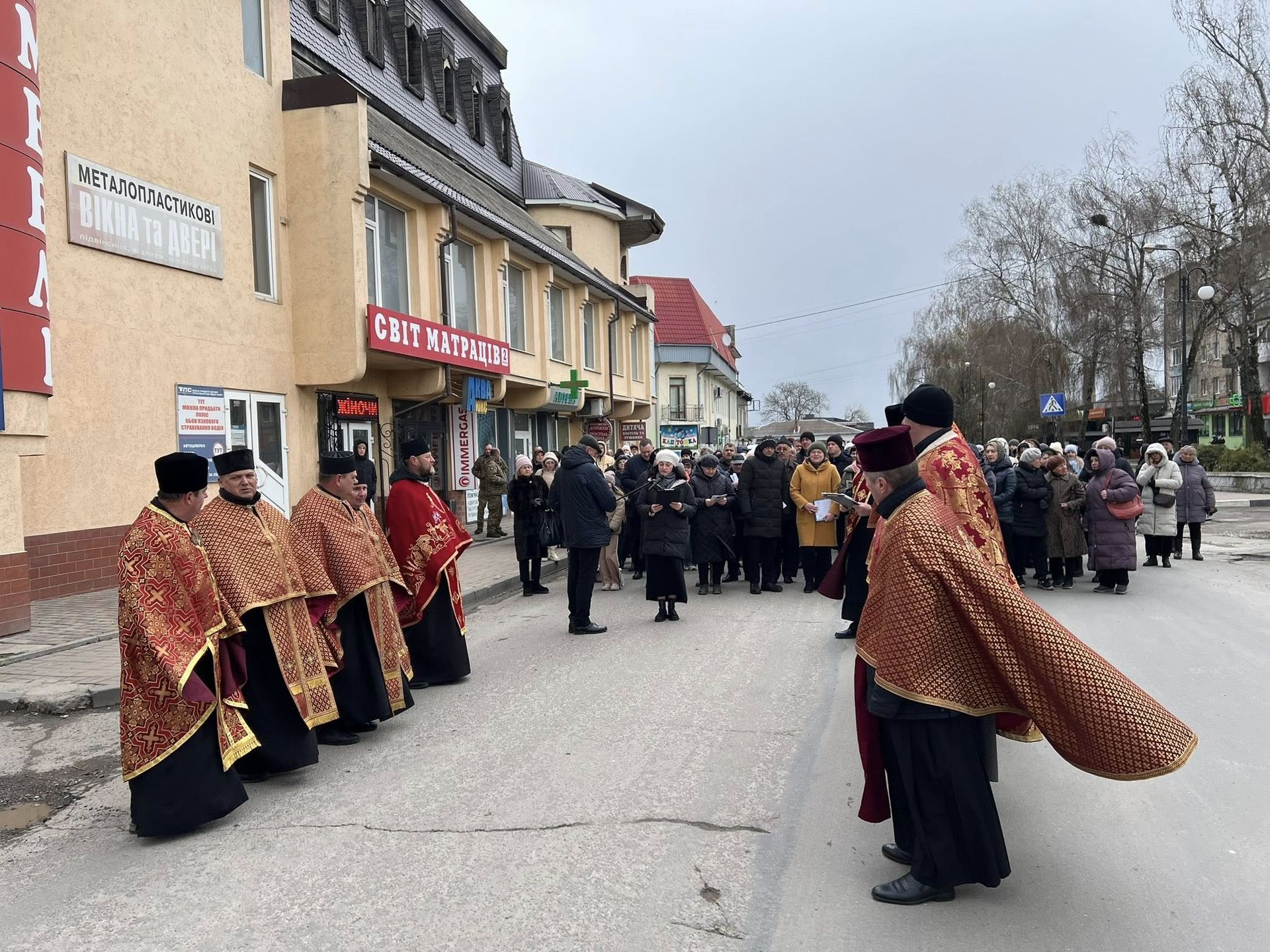 У Городенці відбулась Хресна дорога за мир 8