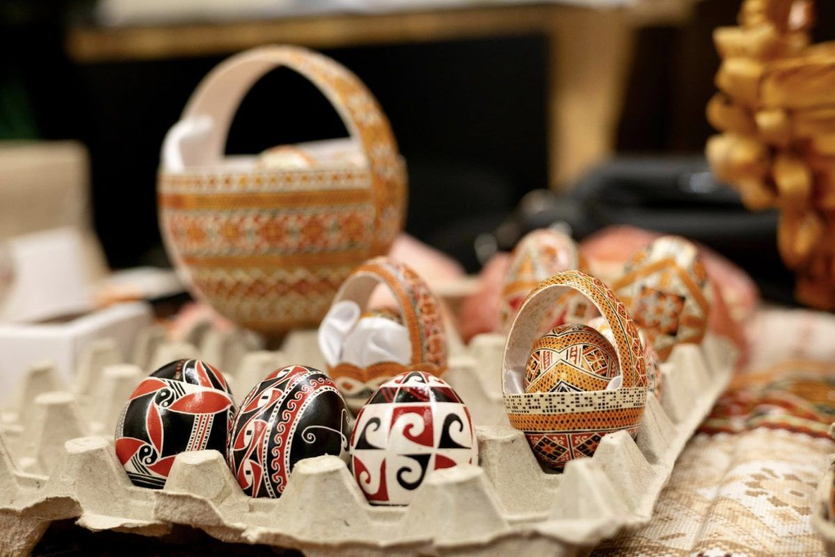 У Коломиї розпочався фольклорний фестиваль "Писанка" 10