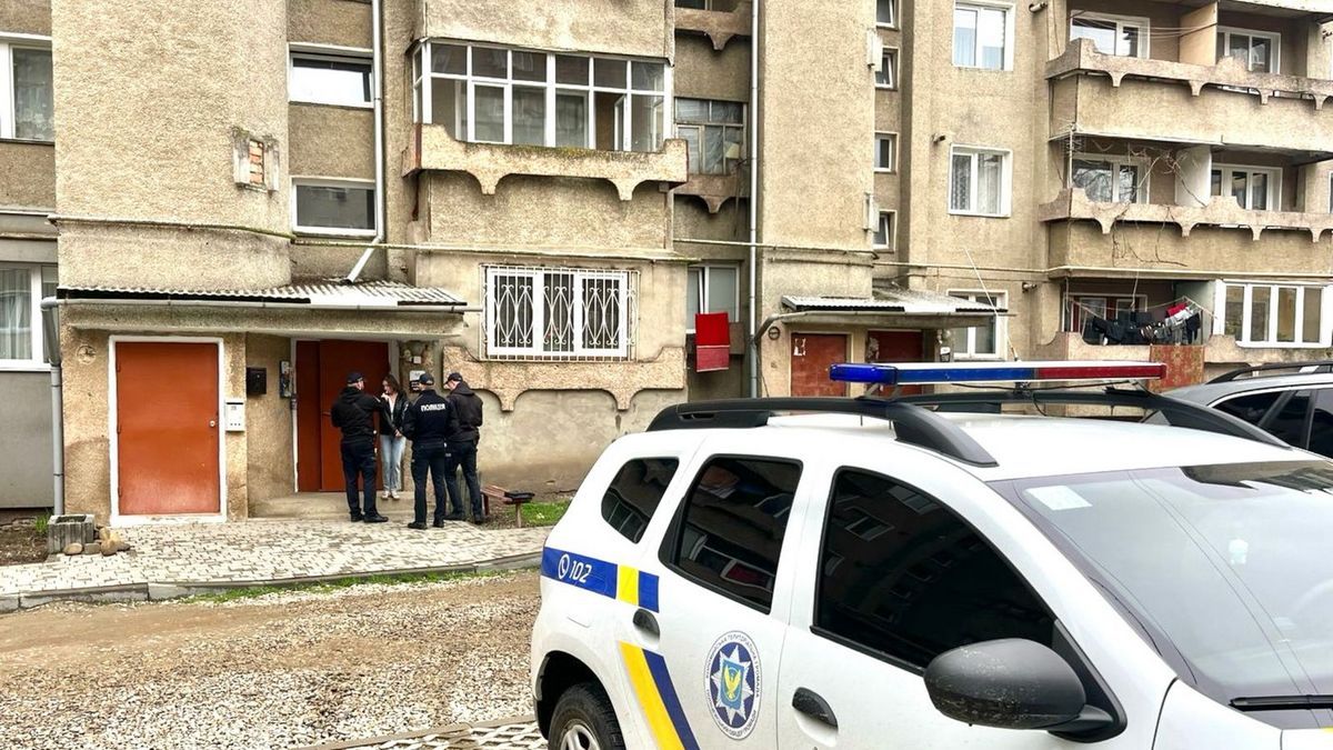 28-річна жінка "замінувала" лікарню у Коломиї: її затримали 1