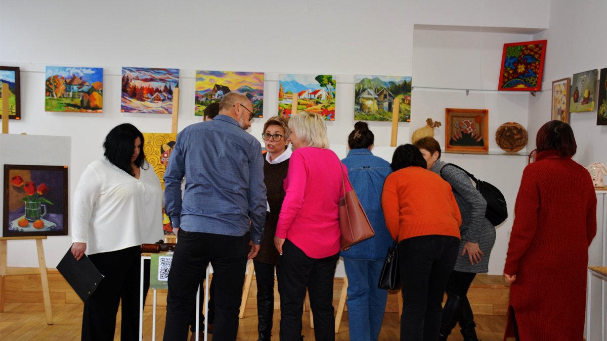 У Надвірній провели благодійний аукціон на підтримку 68-ї єгерської бригади 3