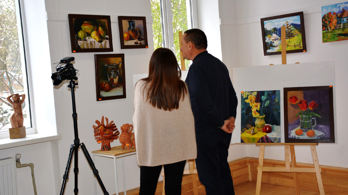 У Надвірній провели благодійний аукціон на підтримку 68-ї єгерської бригади 4