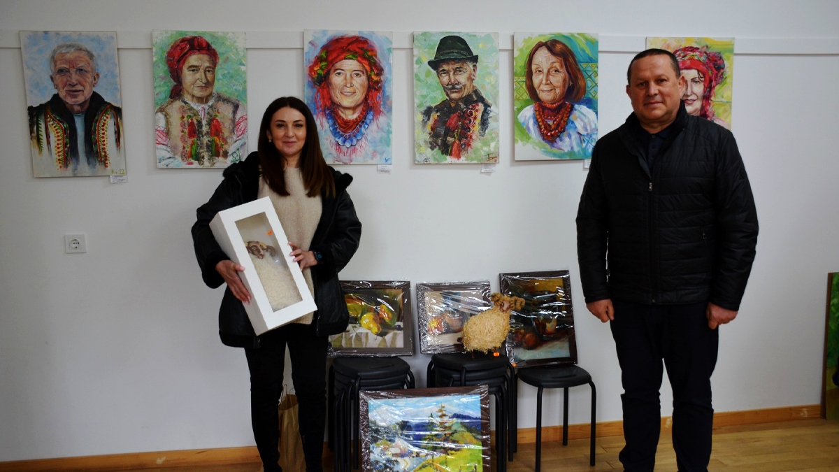 У Надвірній провели благодійний аукціон на підтримку 68-ї єгерської бригади 8