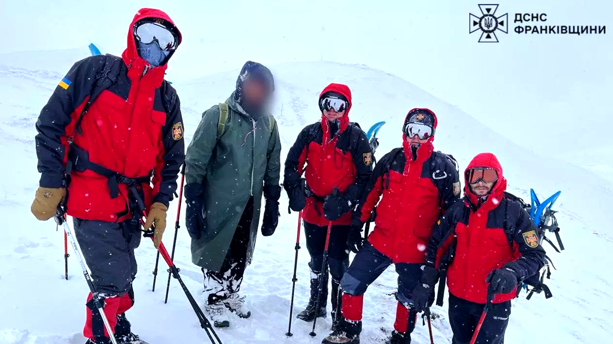 У високогір'ї Карпат заблукав турист. На допомогу вирушили рятувальники 2
