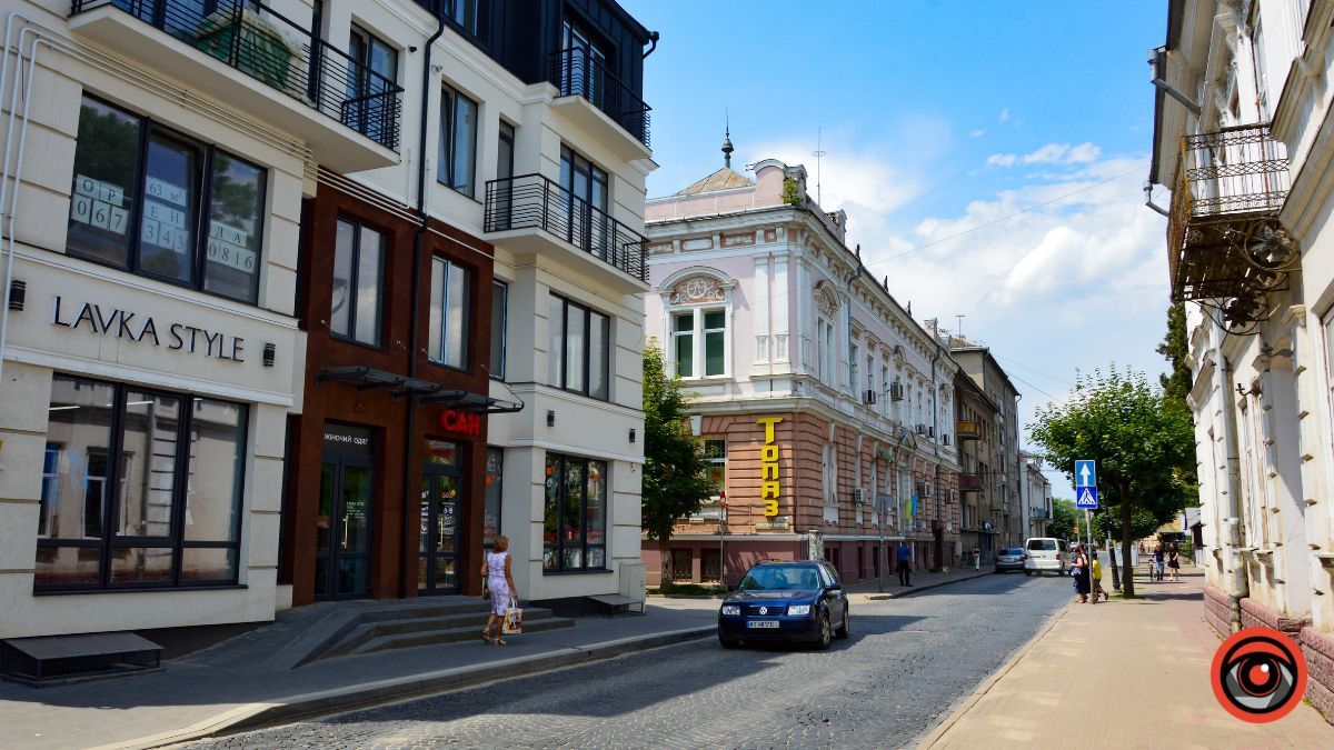 Приміщення у розкішній будівлі в Коломиї здають в оренду з аукціону