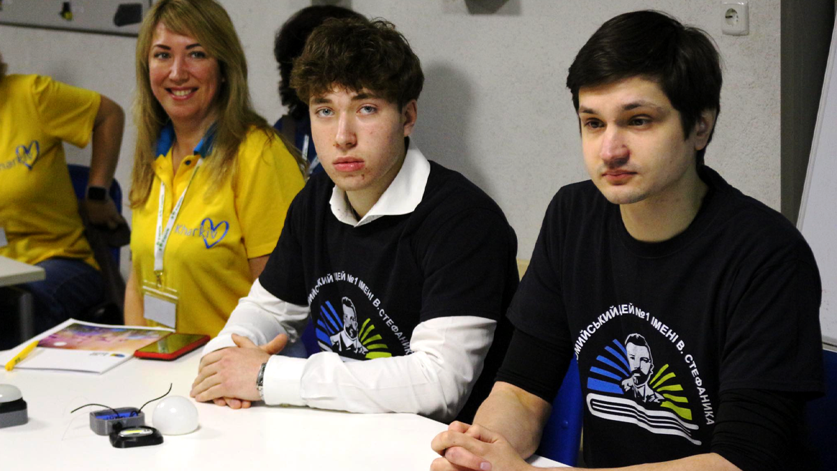 У Коломийському ліцеї №1 відкрили освітній коворкінг 2