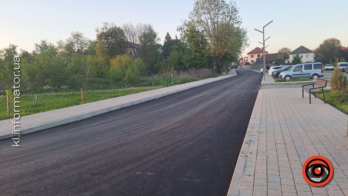 У Коломиї заасфальтували заїзд до шевченківського озера 5