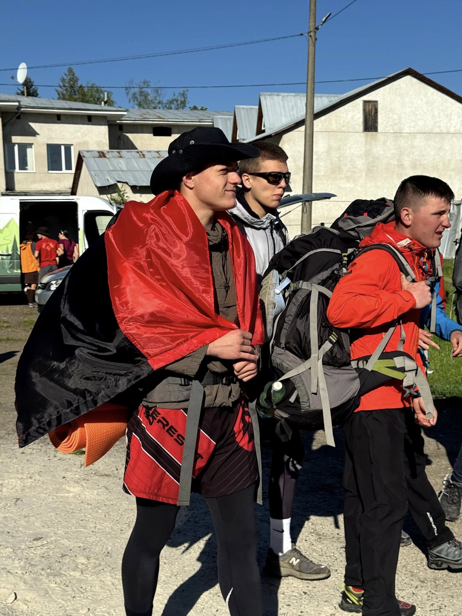 "Щоб гордими лишались гори": у Косові стартували змагання з пішого мандрівництва "Стежками Героїв" 11