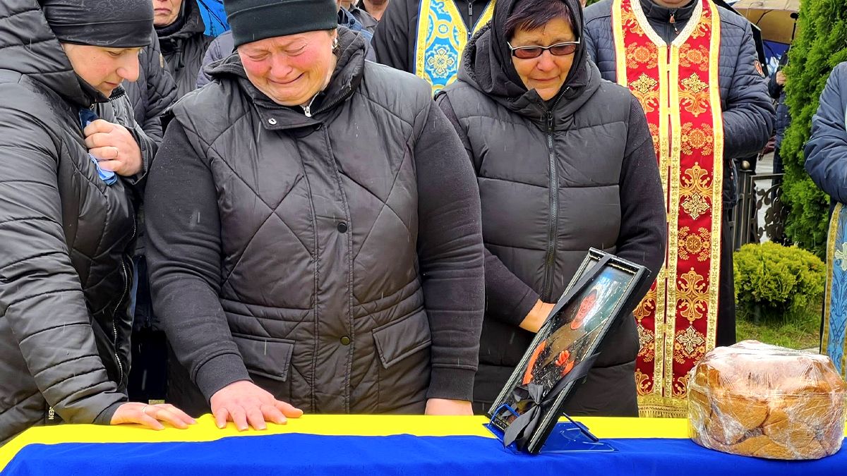 У Городенці зустріли скорботний кортеж з тілом Мирослава Кочерги 3