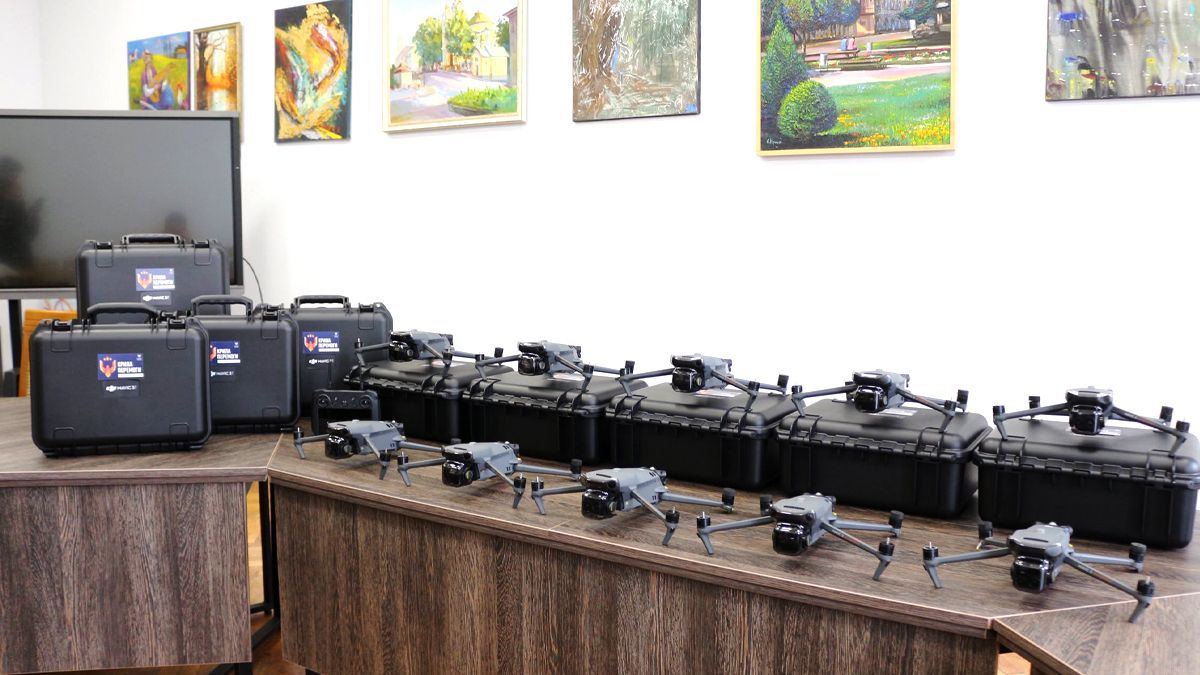 У Коломию надійшла ще одна партія дронів, які передадуть бійцям 10-ї ОГШБр