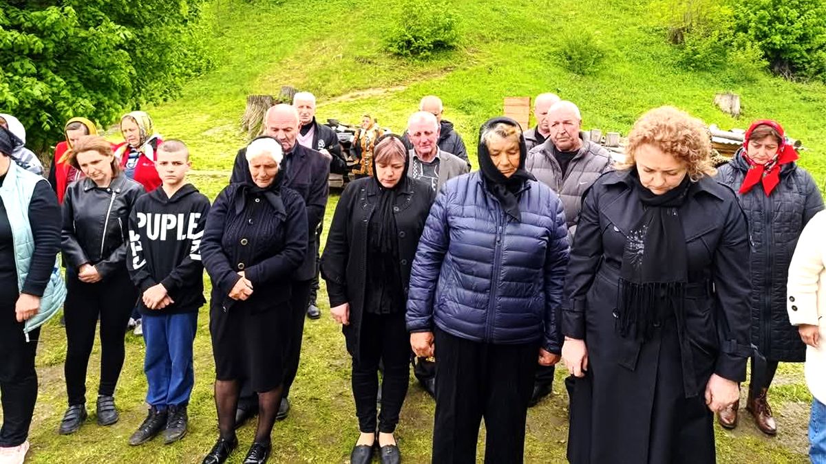 У Делятинській громаді відкрили та освятилимеморіальні дошки захисникам 2