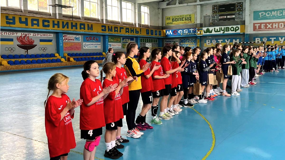У Городенці пройшов Всеукраїнський турнір з гандболу серед команд дівчат 1