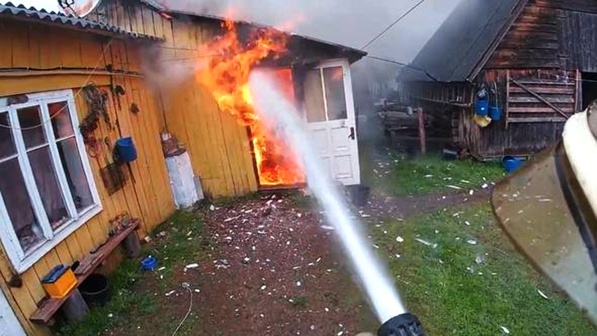 У Ворохті палала літня кухня