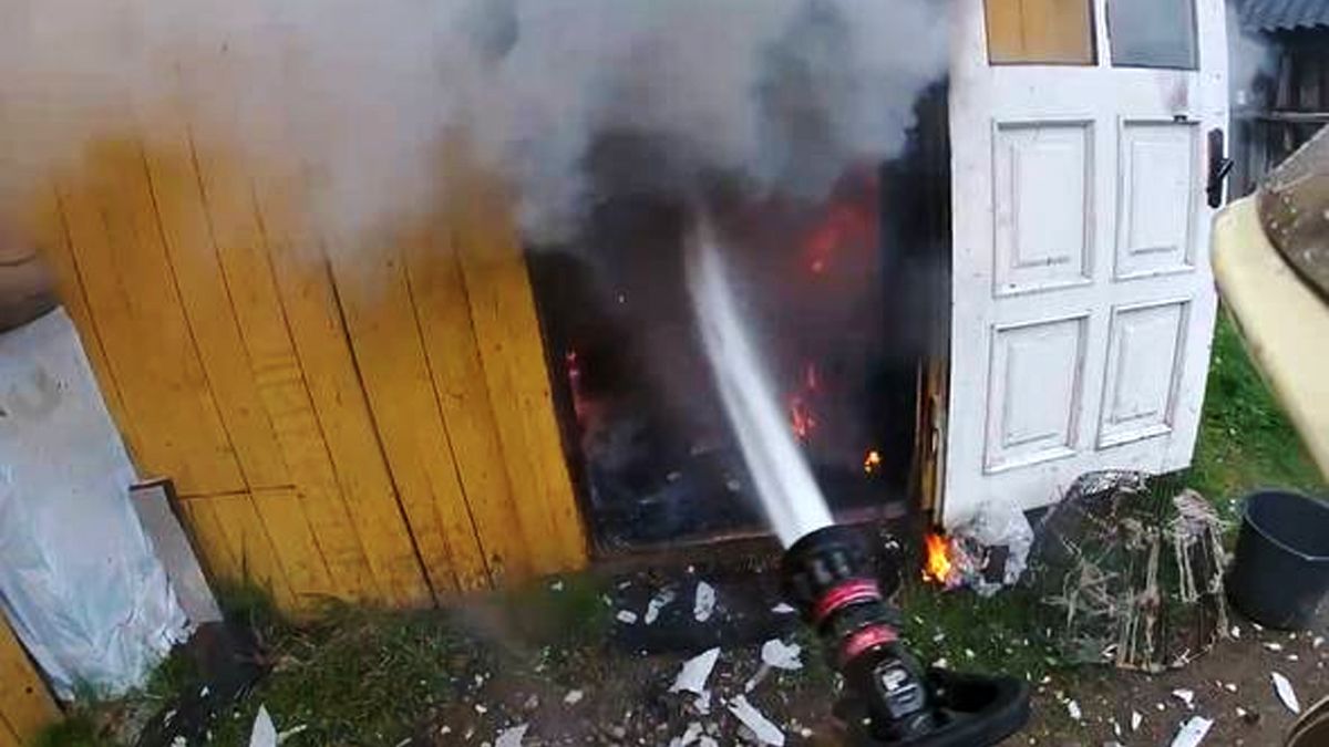 У Ворохті палала літня кухня 1