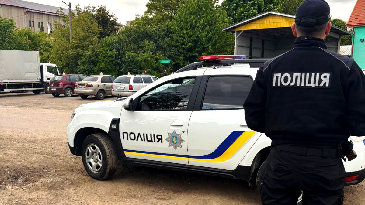 У Коломиї жінка намагалася дати хабар, аби скласти практичний іспит з водіння 1