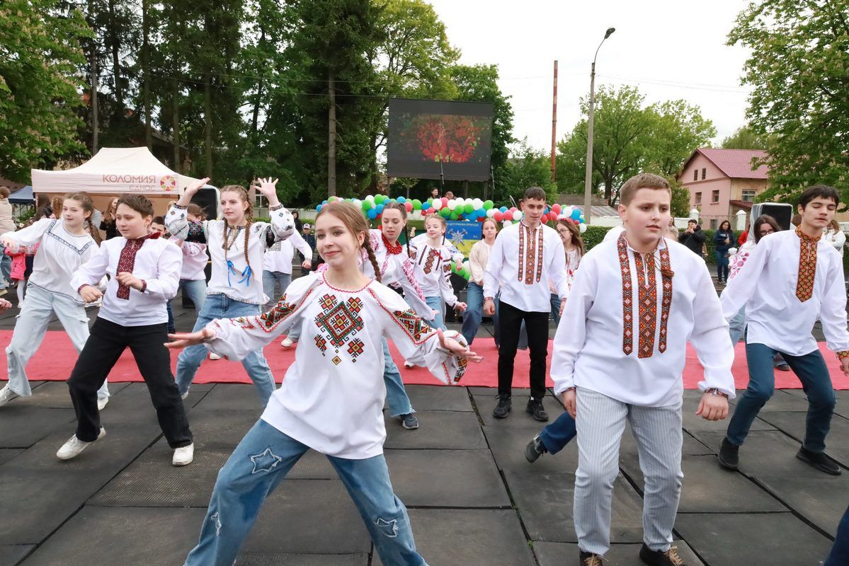 Як у Коломиї пройшла етно-вечірка "Вишиванка Vibe". Фото 2