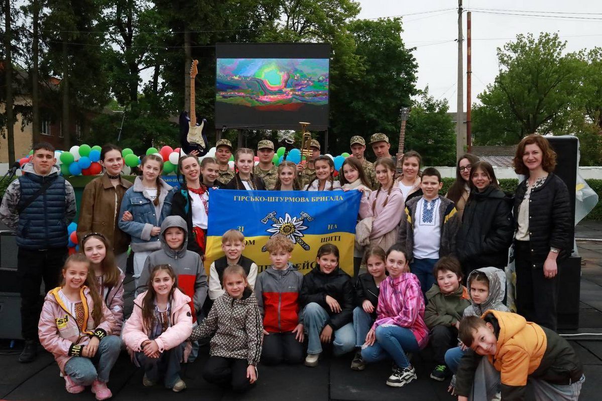 Як у Коломиї пройшла етно-вечірка "Вишиванка Vibe". Фото 10