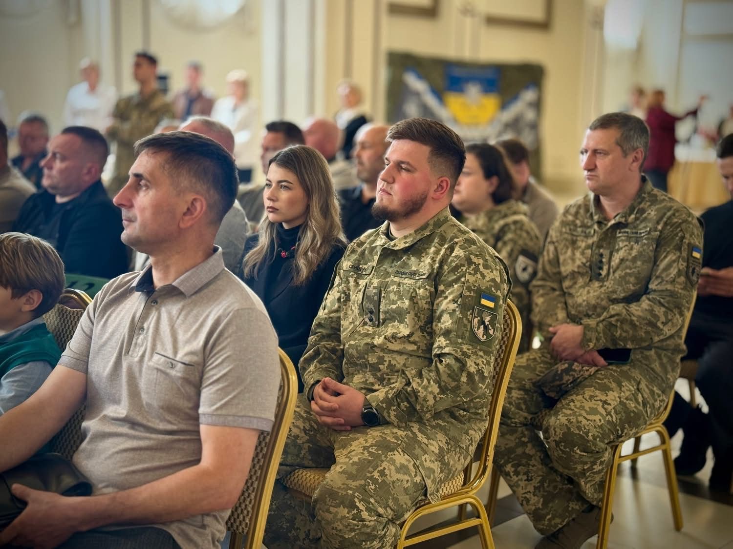 У Коломиї провели благодійний аукціон на підтримку ЗСУ 6
