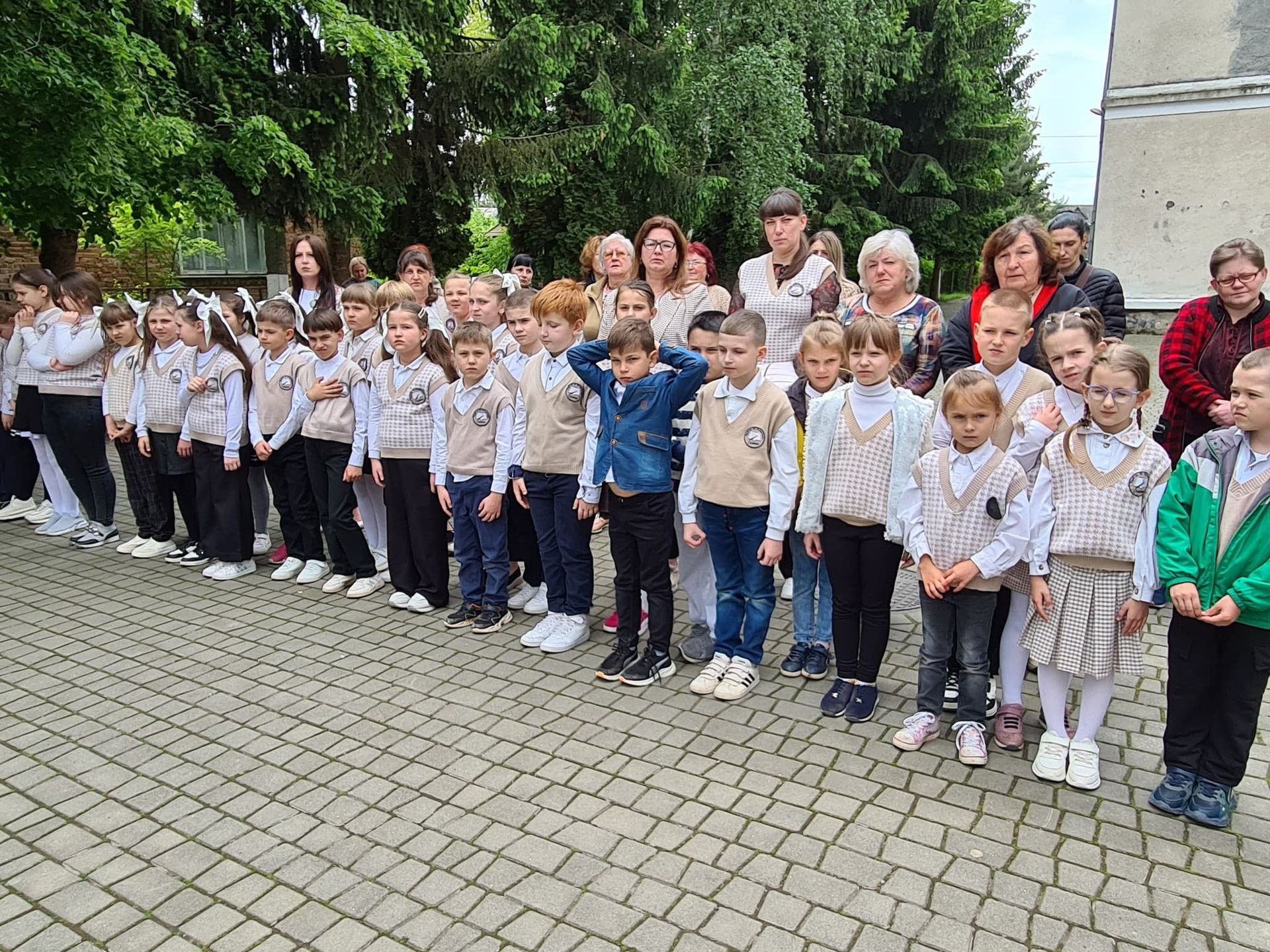 У Снятині відкрили меморіал полеглому Герою Олегу Северину 2