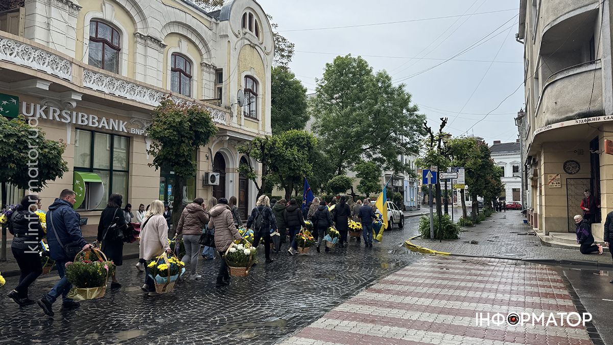Пройшов пекло війни на різних напрямках: у Коломиї попрощалися з воїном Олександром Григорцівим 10