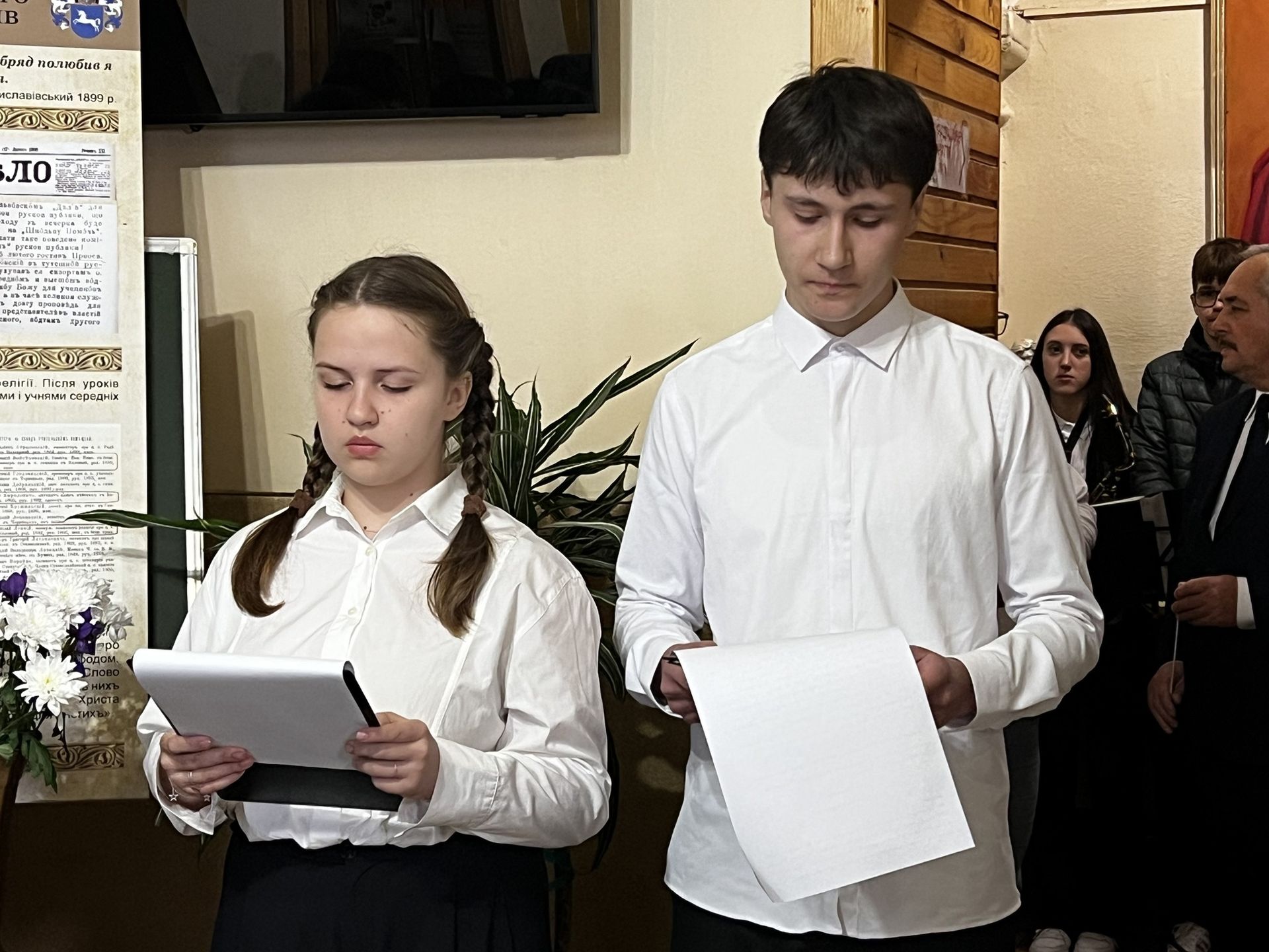 У Коломийській гімназії відкрили меморіальну дошку митрополиту Андрею Шептицькому 4