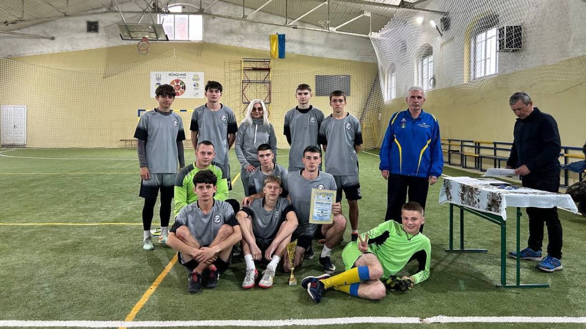 У Коломиї відбулись студентські змагання з мініфутболу до Дня Героя України