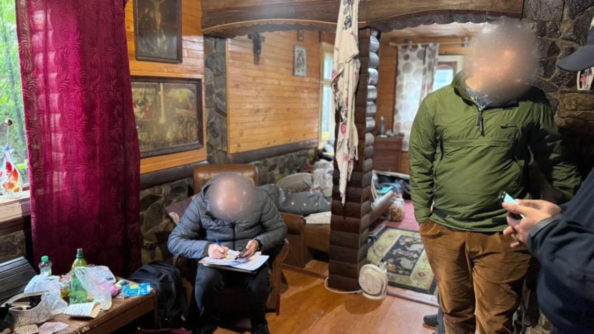 Посилка із "сюрпризом": мешканець Косова намагався передати наркотики до СІЗО