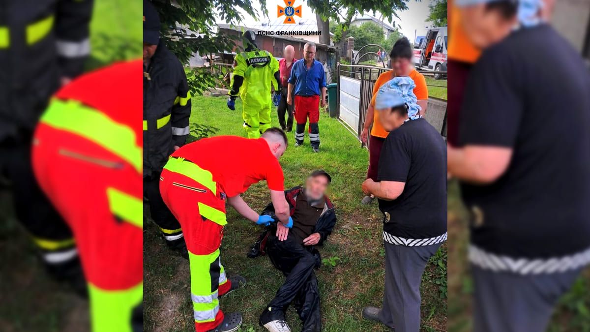 На Прикарпатті чоловік опинився у пастці посеред річки 1