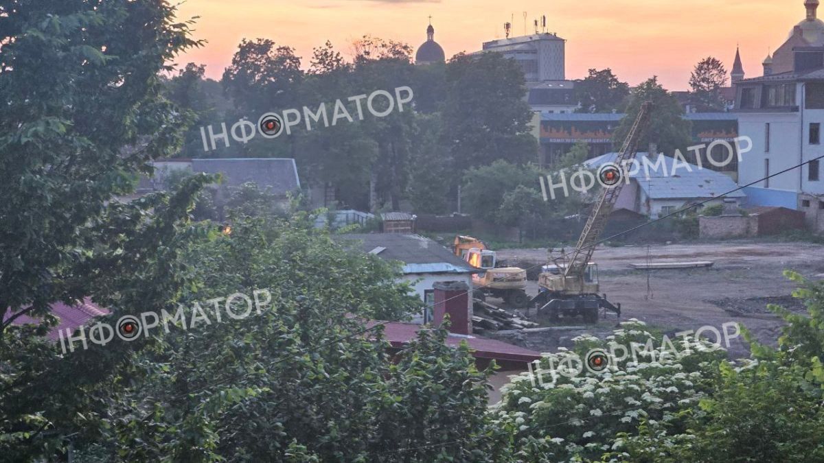 Через дурну витівку на колишню взуттєву фабрику в Коломиї мчали пожежні 1