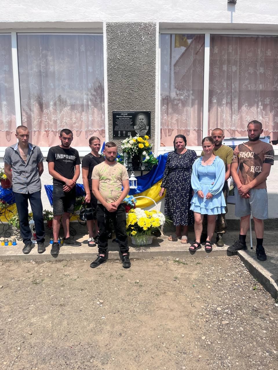 На Косівщині відкрили меморіальні дошки двом загиблим воїнам 4