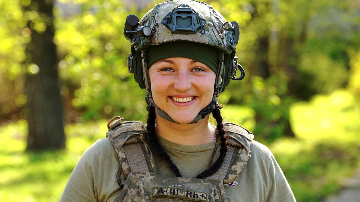Закрила бізнес й вирішила йти в ЗСУ: історія бойової медикині Юлії Таринської з Косова 2