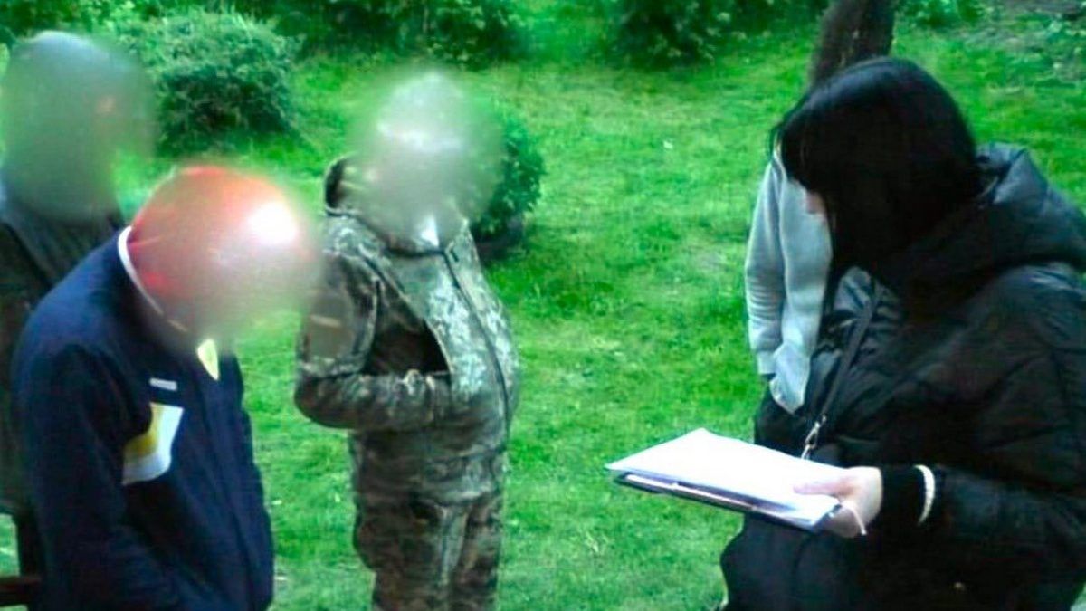 Наркобізнес влаштували двоє мешканців Надвірнянщини