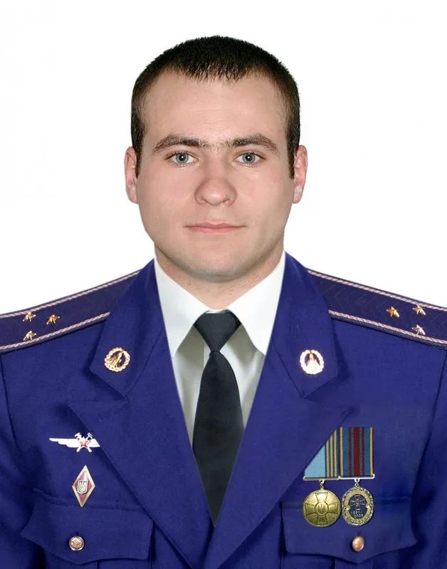 Незабуті: 11 років тому загинув старший бортовий технік Олександр Козолій 4