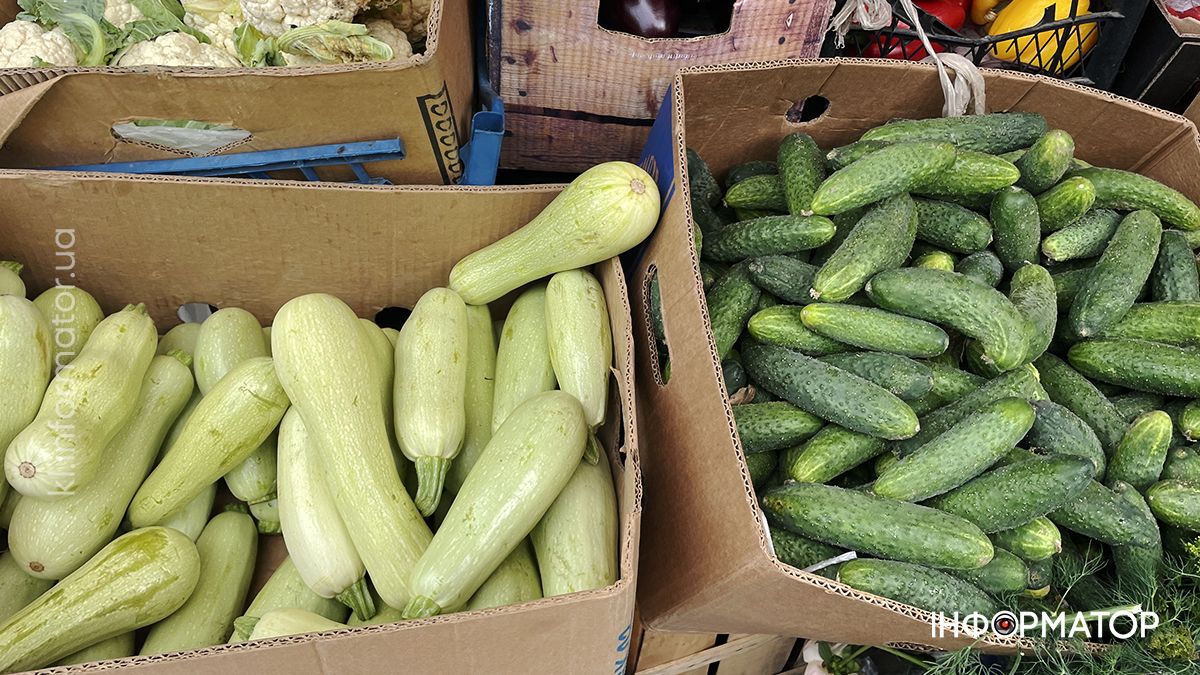 Скільки коштують сезонні овочі в Коломиї у червні 2