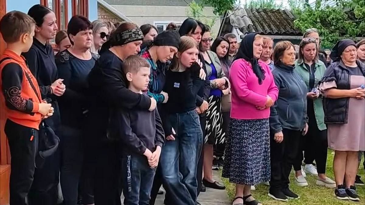 Коломийщина в останню дорогу проводила сержанта Олександра Байла 2