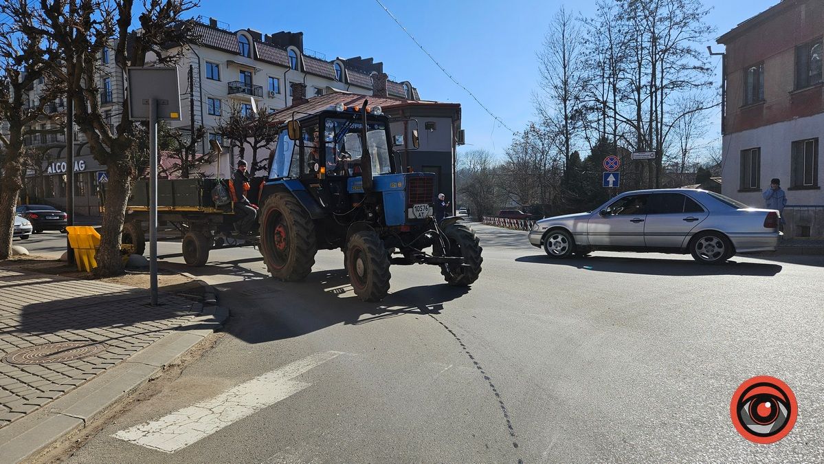 Коломия вдень та вночі: атмосферні фото 3