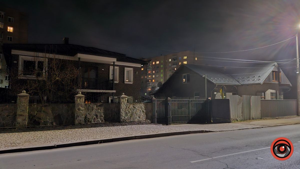 Коломия вдень та вночі: атмосферні фото 48